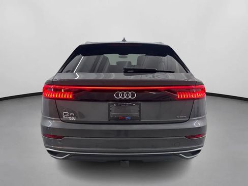 Used 2020 Audi Q8 Premium w/ Convenience Package image 8