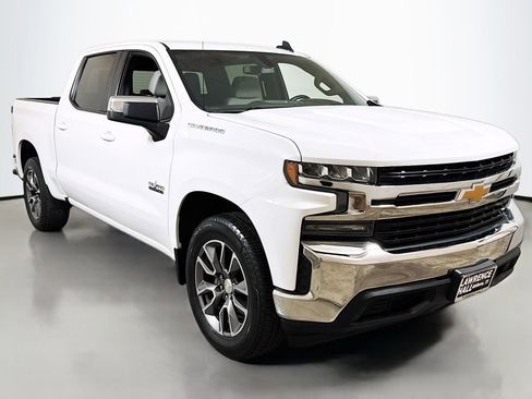 Used 2019 Chevrolet Silverado 1500 LT w/ Texas Edition RWD image 3