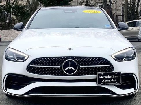 Used 2025 Mercedes-Benz C 300 4MATIC Sedan image 2