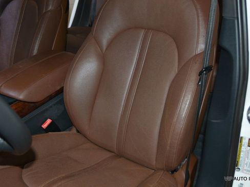 Used 2012 Audi A8 L 4.2 w/ Rear Seat Comfort Pkg image 17