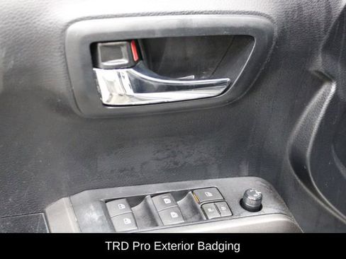 Used 2019 Toyota Tacoma TRD Pro w/ Desert Air Intake Package AWD/4WD image 19
