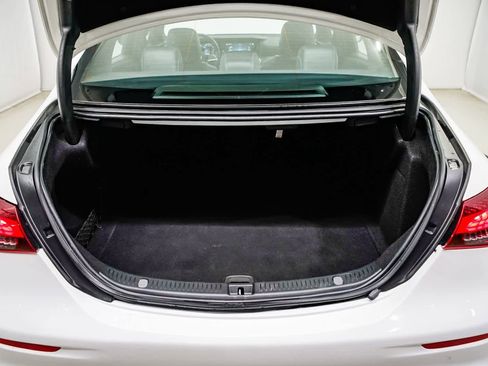 Used 2022 Mercedes-Benz E 350 Sedan image 27