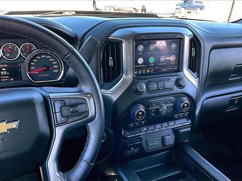 Used 2022 Chevrolet Silverado 3500 LTZ image 10