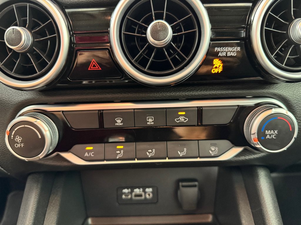 Used 2022 Nissan Sentra SV FWD image 13