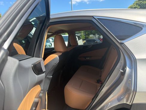 Used 2025 Lexus NX 250 FWD w/ Accessory Package (Z2) image 37