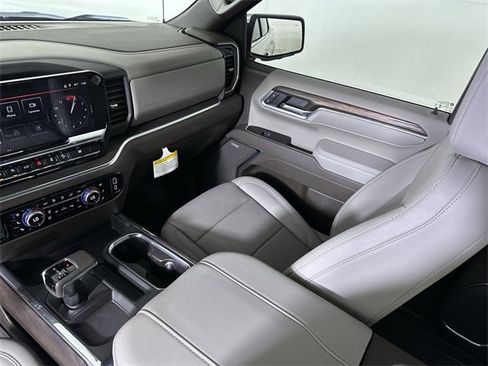 New 2026 GMC Sierra 1500 SLT w/ SLT Premium Plus Package image 35