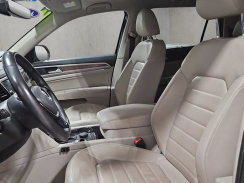 Used 2019 Volkswagen Atlas SEL Premium AWD/4WD image 13