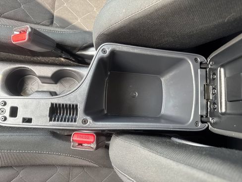 Used 2020 Nissan Kicks S FWD image 25