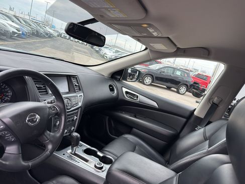 Certified 2020 Nissan Pathfinder SL image 25