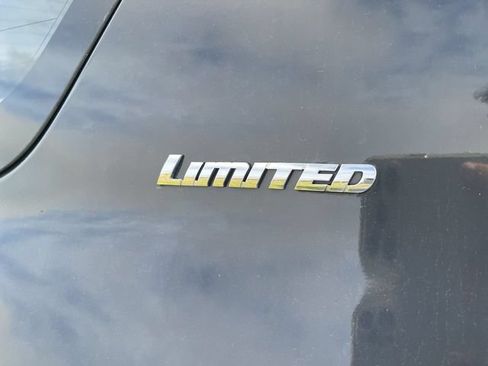 Certified 2024 Toyota 4Runner Limited AWD/4WD image 7