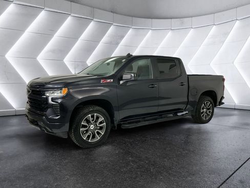 Used 2023 Chevrolet Silverado 1500 RST image 3