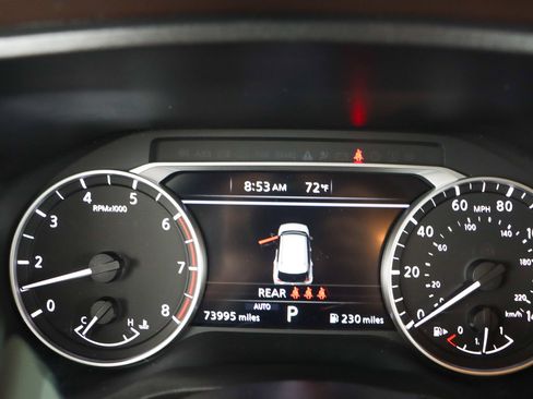 Used 2022 Nissan Rogue SV AWD/4WD image 15