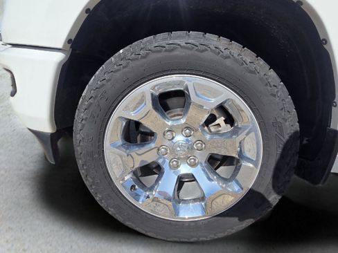 Used 2021 RAM 1500 Big Horn AWD/4WD image 37