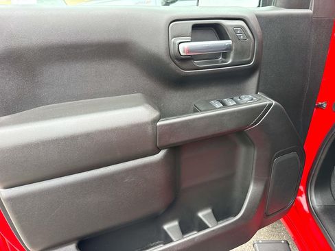 Used 2025 Chevrolet Silverado 1500 Custom RWD image 22