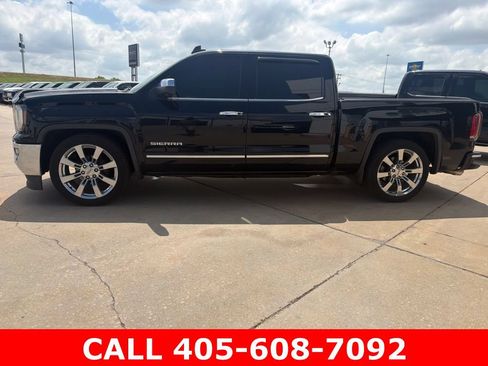Used 2017 GMC Sierra 1500 SLT w/ SLT Preferred Package RWD image 5