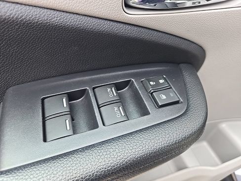 Used 2019 Honda Pilot EX image 25