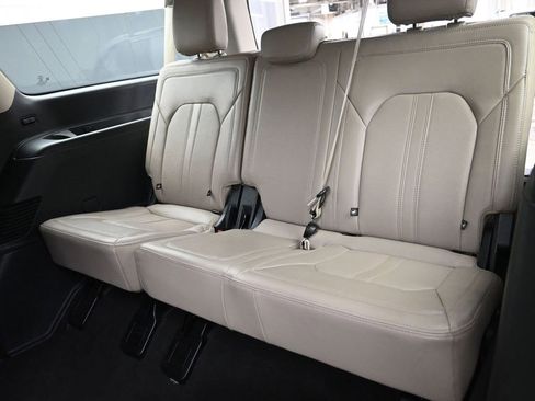 Used 2024 Ford Expedition Max Limited image 15