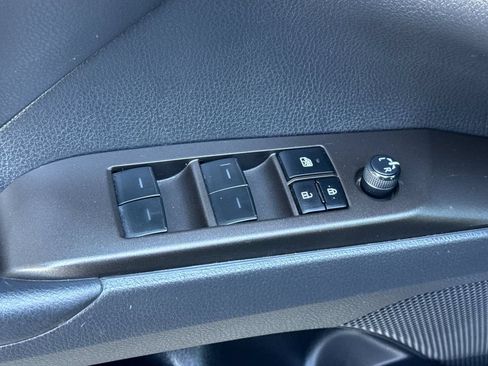 Used 2023 Toyota Camry LE FWD image 11