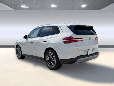 Used 2026 BMW X3 xDrive30i w/ Convenience Package AWD/4WD image 3