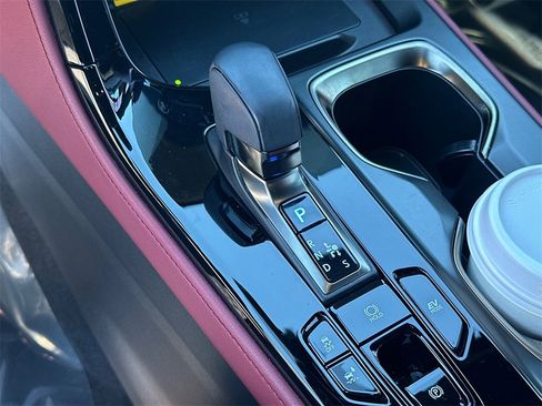 Used 2024 Lexus NX 350h AWD image 30