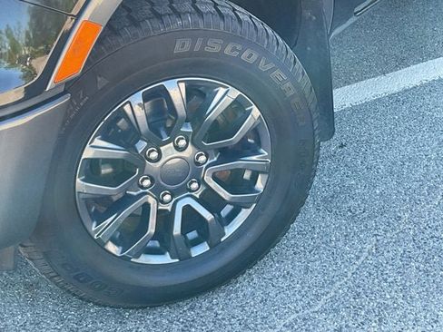 Used 2019 Ford Ranger XLT w/ Equipment Group 301A Mid AWD/4WD image 38
