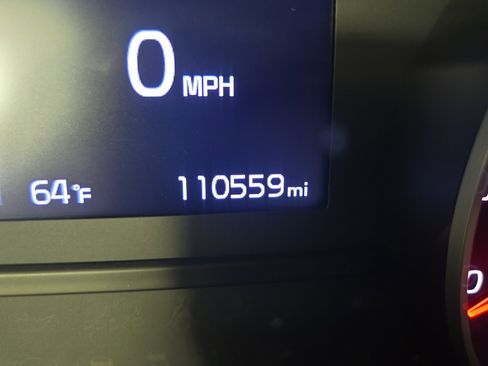 Used 2020 Kia Sportage LX image 18