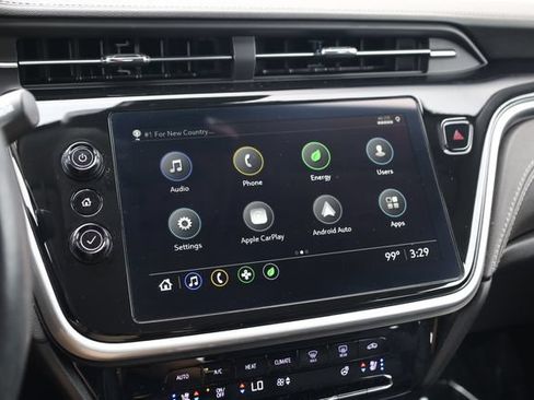 Used 2023 Chevrolet Bolt EUV LT w/ Convenience Package FWD image 21