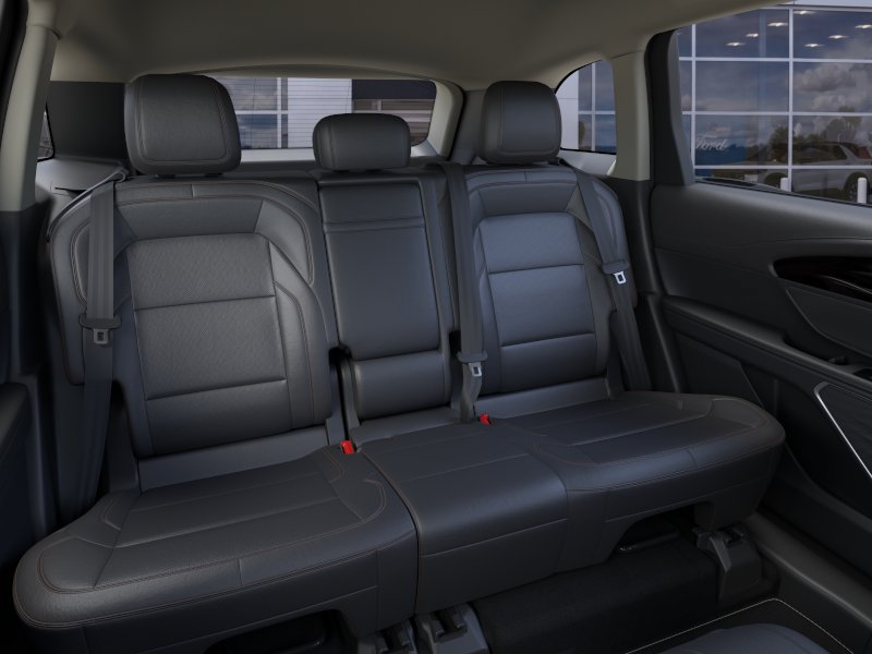 New 2026 Lincoln Nautilus Premier AWD/4WD image 11