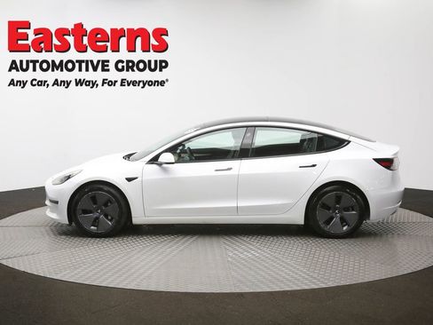 Used 2023 Tesla Model 3 Standard Range image 57