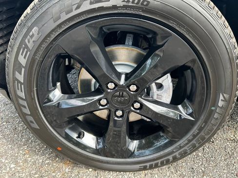 New 2025 Jeep Grand Cherokee Altitude image 10