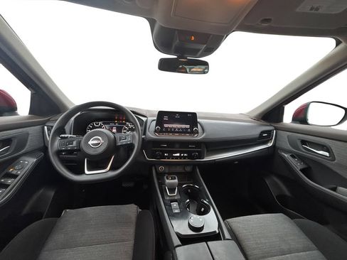 Used 2023 Nissan Rogue SV AWD/4WD image 17