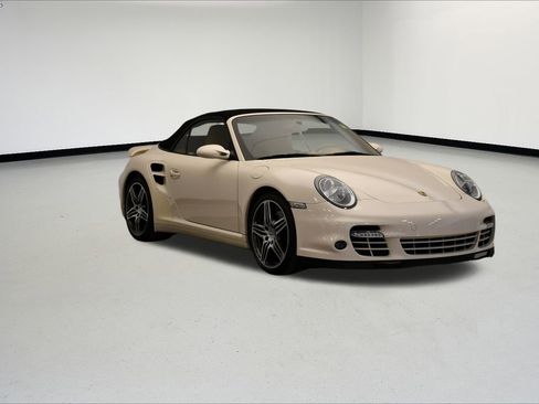 Used 2009 Porsche 911 Turbo image 9