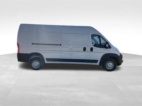 New 2026 RAM ProMaster 2500 w/ Premium Convenience Group image 12