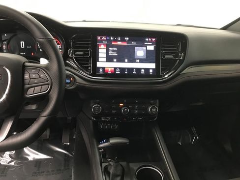 Used 2025 Dodge Durango GT image 17