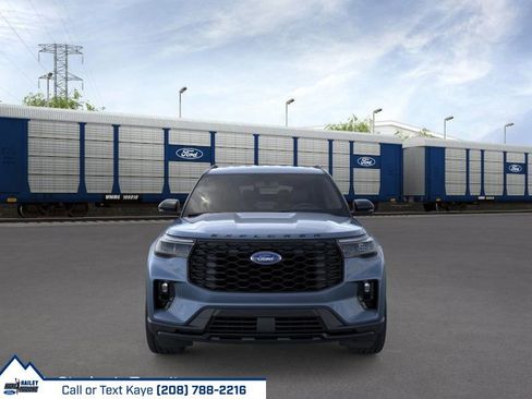 New 2026 Ford Explorer ST-Line w/ ST-Line Street Pack image 29