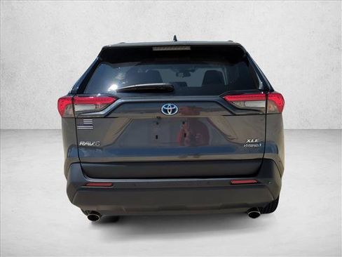 Used 2023 Toyota RAV4 XLE Premium AWD/4WD image 6