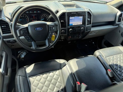Certified 2019 Ford F150 XLT w/ Trailer Tow Package AWD/4WD image 15