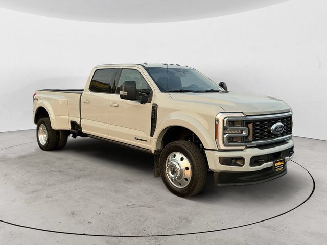 Used 2026 Ford F450 Platinum AWD/4WD image 4
