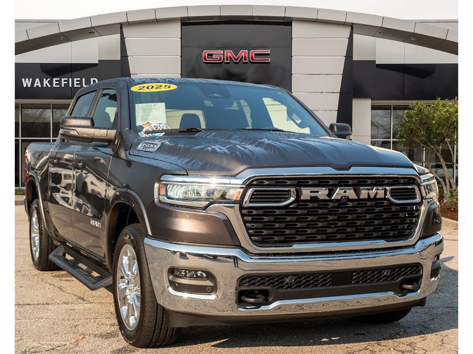 Used 2025 RAM 1500 Big Horn AWD/4WD image 1