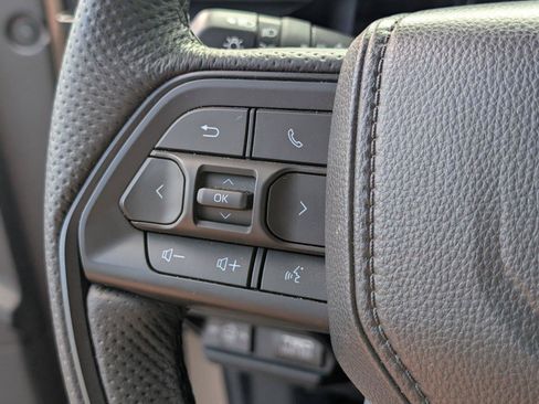 Used 2025 Toyota Tacoma TRD Pro AWD/4WD image 32