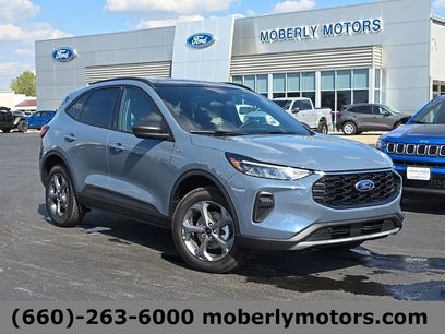 New 2025 Ford Escape ST-Line w/ Cold Weather Package