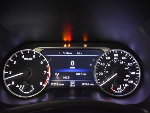 Certified 2024 Nissan Sentra SV image 24