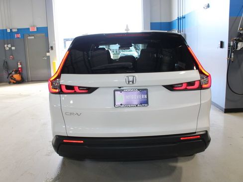 Used 2024 Honda CR-V EX image 23