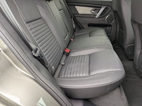 Used 2024 Land Rover Discovery Sport Dynamic SE image 39