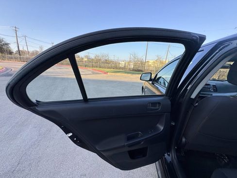 Used 2011 Mitsubishi Lancer ES image 19