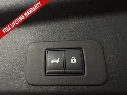 Certified 2025 Nissan Murano SV AWD/4WD image 40