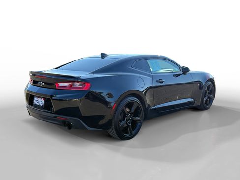 Used 2016 Chevrolet Camaro LT w/ RS Package image 5