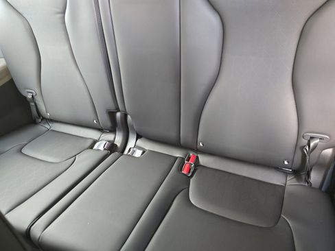 New 2026 Kia Carnival image 17