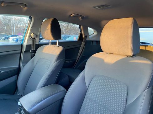 Used 2020 Hyundai Tucson SE image 18