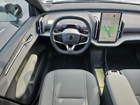 New 2026 Volvo EX30 Cross Country Ultra w/ Protection Package Premier image 9